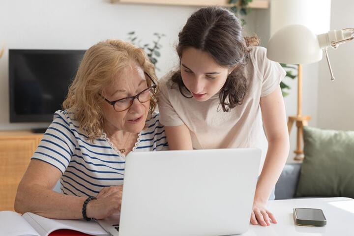 The Impact of Social Security and State Pensions on Your FIRE Date
