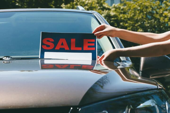 Living Without a Car: How Much It Actually Saved My Portfolio