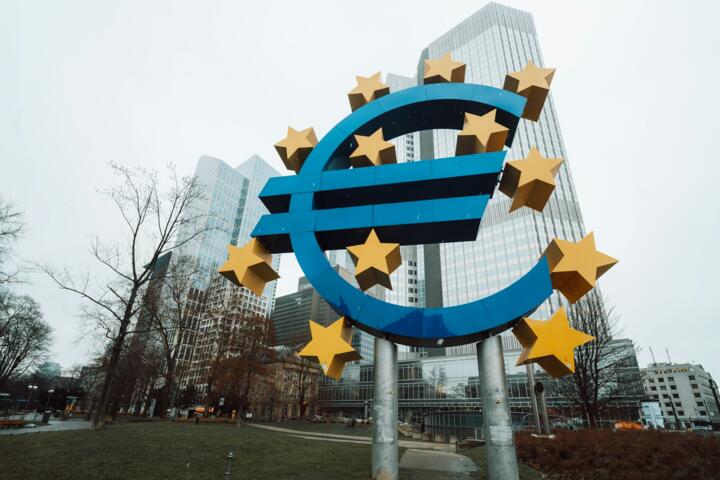 How to Adjust Your Budget for Future Inflation in EU Countries