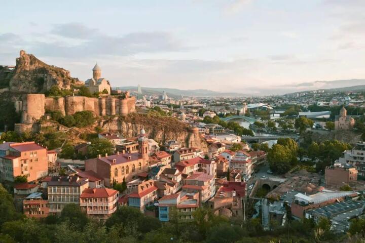 The Tax Benefits of Becoming a Resident in Georgia (Caucasus)